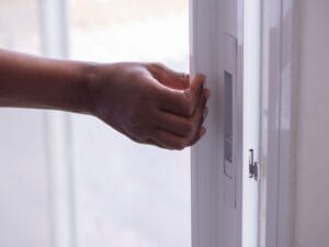 how to secure your patio door sécurisation d'une porte patio fenomax